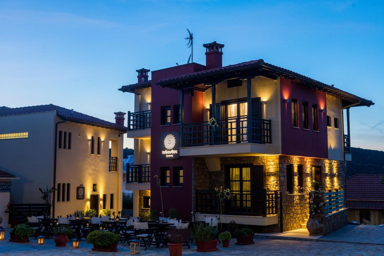 Helianthus Guesthouse Ammouliani Esterno foto