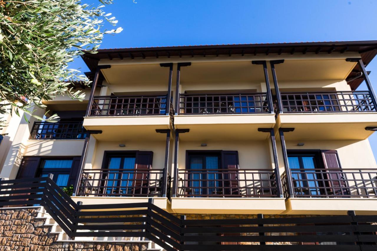 Helianthus Guesthouse Ammouliani Esterno foto